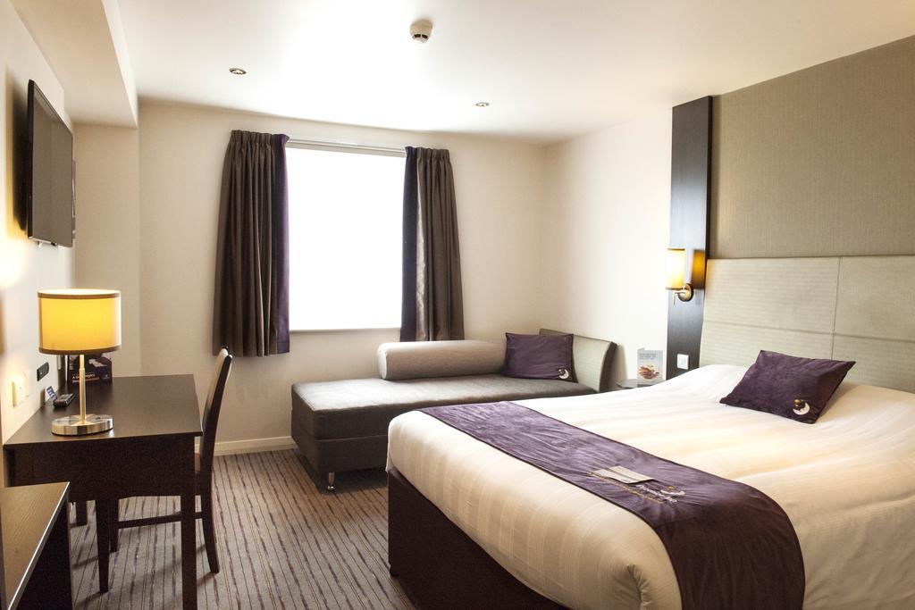 Premier Inn Falkirk - Larbert מראה חיצוני תמונה
